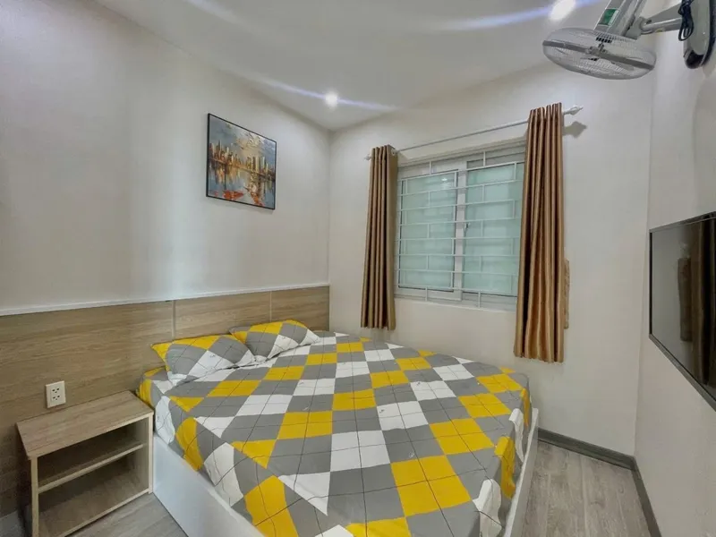 2-bedroom apartment for rent in Oceanus, sea across the road