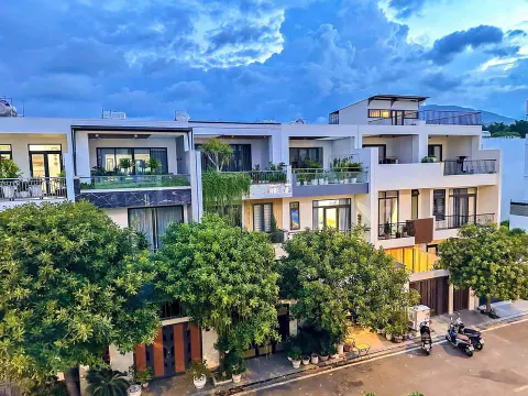Whole house for rent in Mỹ Gia urban area, Nha Trang, 5 bedrooms, 35M VND/month