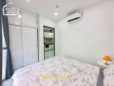 Pet-friendly 1-bedroom apartment with balconies in Ha Quang 2