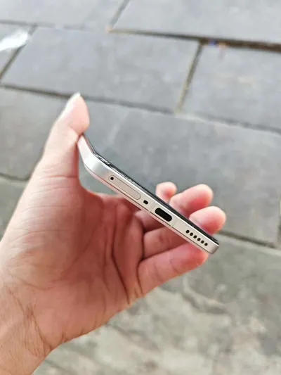 Xiaomi Civi 4 Pro 12/256GB 스마트폰 판매, 5.2백만 VND — 7/10