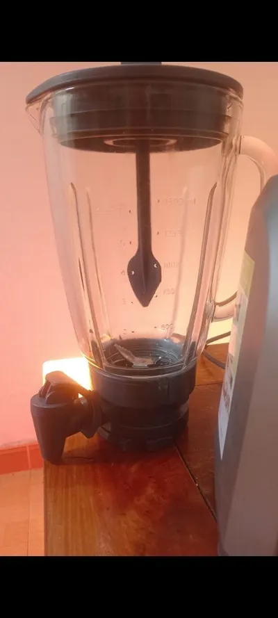 Bundle sale: Philips blender, metal detector, air fryer, folding bed, kids e-bike
