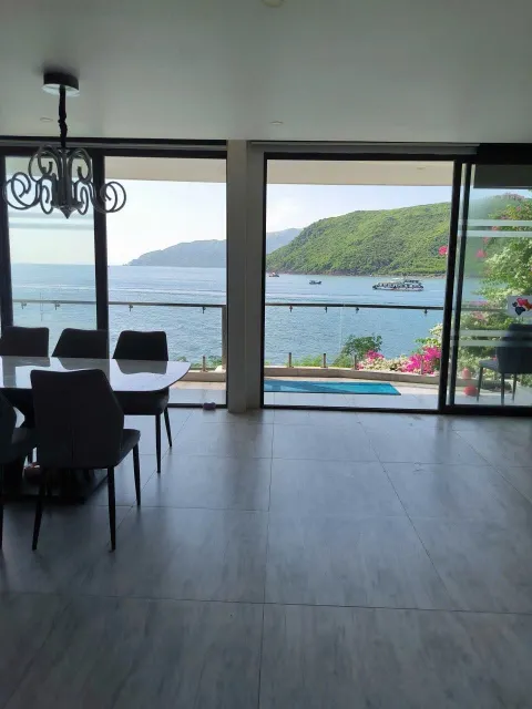 Luxury 2-bedroom sea-view apartment in An Vien, 150 m²