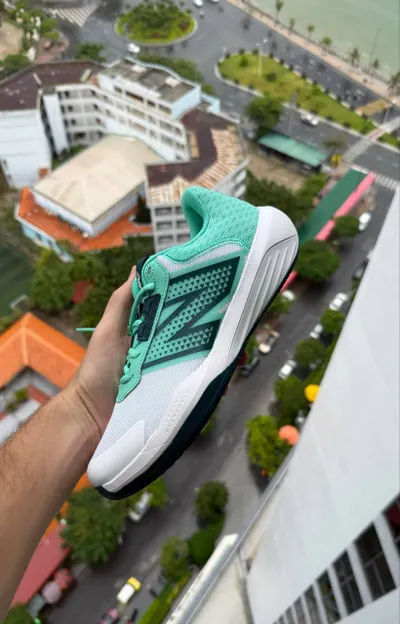 New Balance 696v6 Tennis Shoes – Court Sports