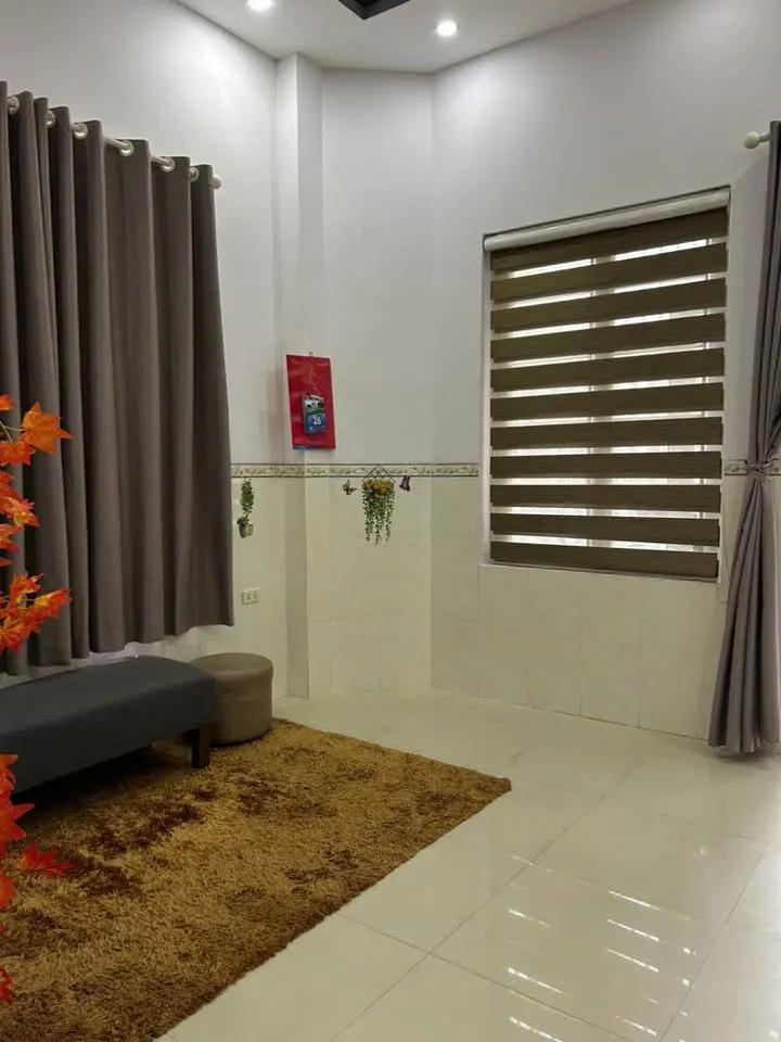 Cho thuê nguyên căn nhà ở phía bắc Nha Trang, 3 phòng ngủ, 16 triệu VND/tháng — 3/9