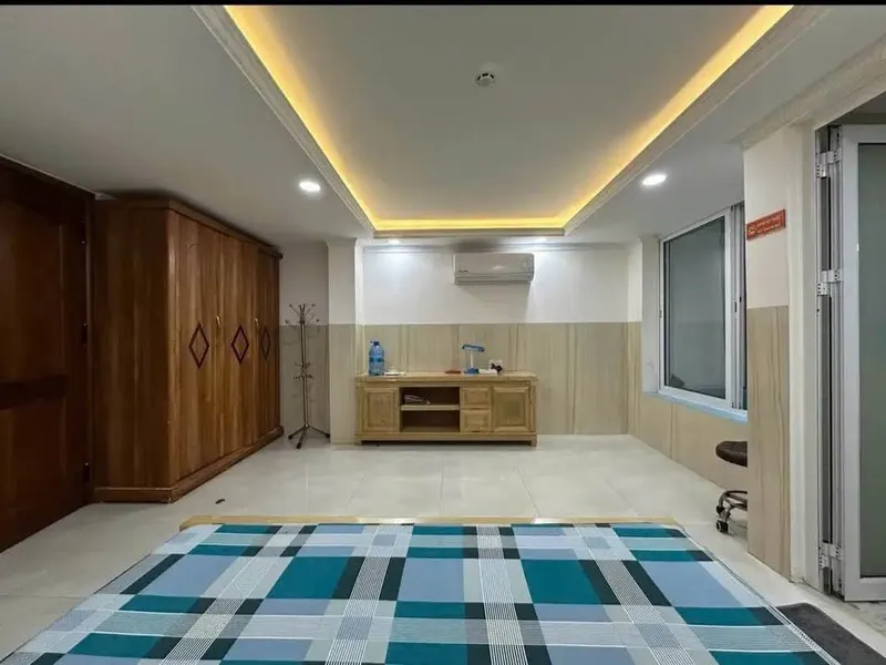 Студия без кухни в аренду у пляжа Dã Tượng, 3,8 млн VND/месяц — 3/5