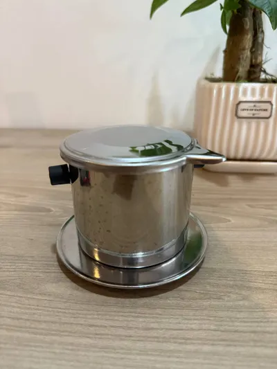 Used kitchen items and kids football kit for sale — 2/4