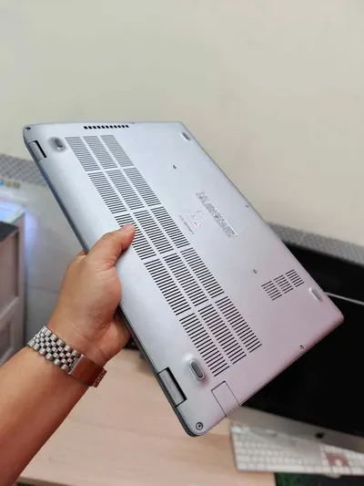 Dell Latitude 5510 笔记本电脑，i5-10310U，8GB 内存，256GB SSD — 5/5