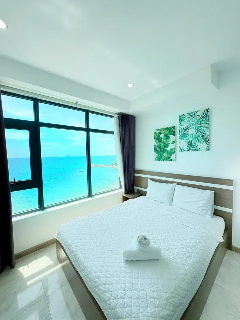 Lease takeover at Oceanus, 18M VND plus management fee