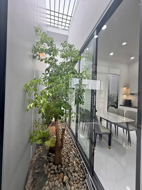 Brand-new 2-bedroom house for rent on Newton Street, Hon Nghe, 18M VND/month