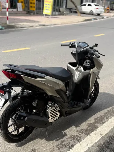 Honda Vario 125 motorbike for sale, 29M VND — 3/9