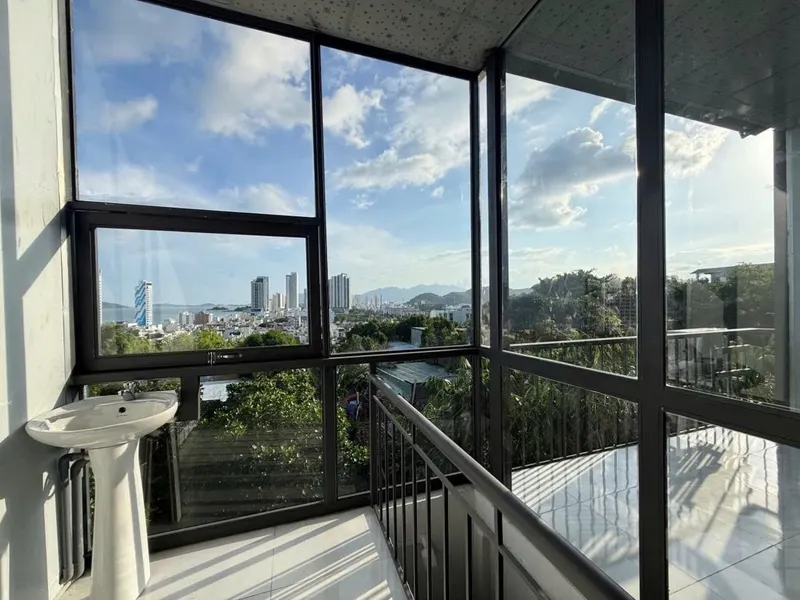 3-bedroom furnished house with sea view for rent, north Nha Trang — 2/10