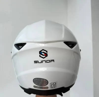 Full face motorcycle helmet for sale, 900K VND