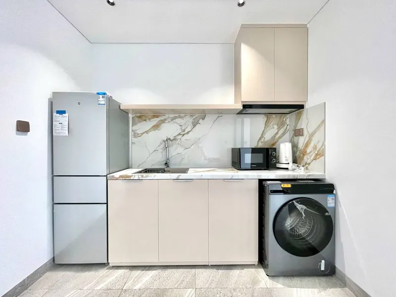 Furnished studio on Hùng Vương, city centre, 7.5M VND/month