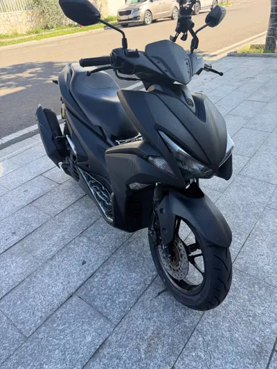 Yamaha NVX 155 (2017) scooter for sale — 2/5