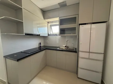 Sea-view furnished apartment in Napoleon complex