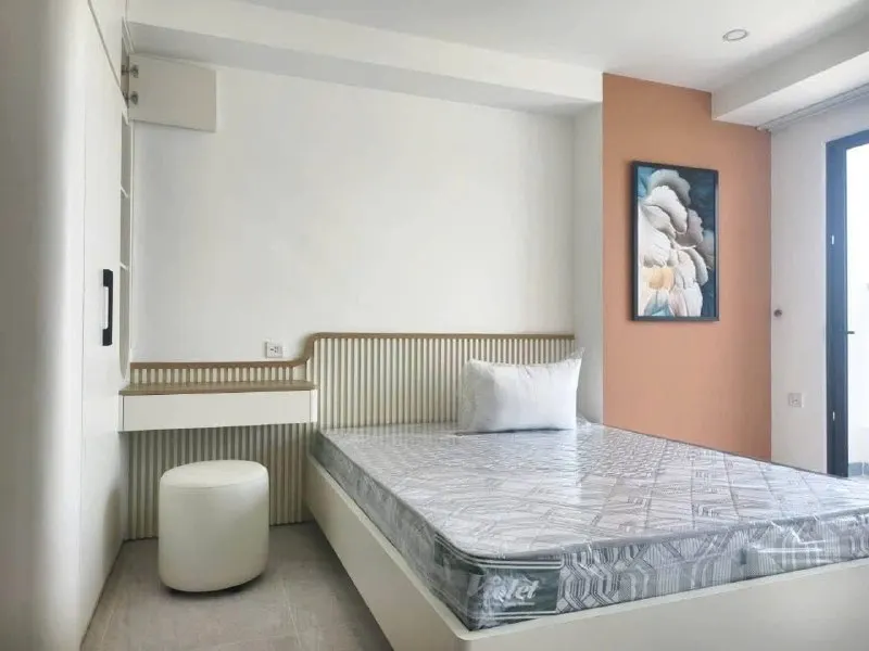 3-bedroom furnished apartment in CCU complex, 24M VND/month
