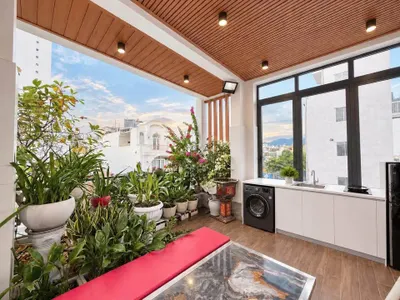 1-bedroom premium apartment for rent near 2/4 Square, 15M VND/month — 5/6