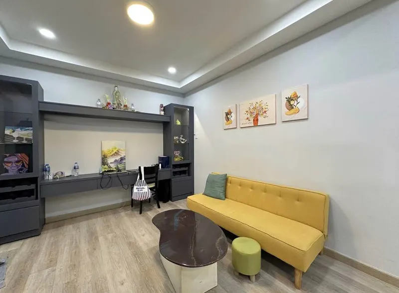 2-bedroom apartment for long-term rent, 60 Nguyen Thien Thuat, 15M VND/month — 3/7