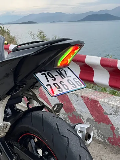 Yamaha R15 2019 – 26,760 km – 33M VND — 4/5