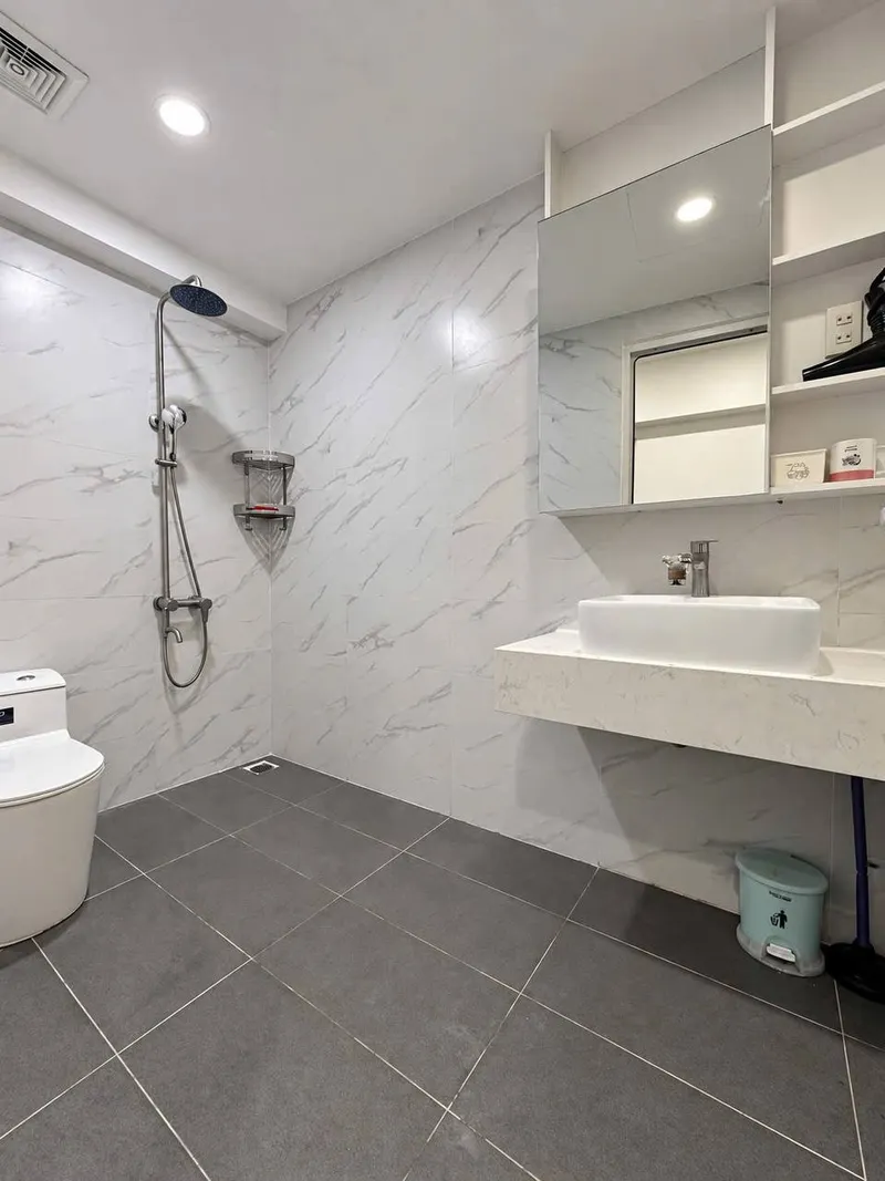 Corner 3-bedroom apartment at Mường Thanh Viễn Triều, OC3, 24M VND/month — 10/10