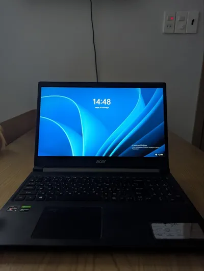 Acer Aspire 5 laptop, GTX 1650, 256GB SSD, 16GB RAM, 8.5M VND