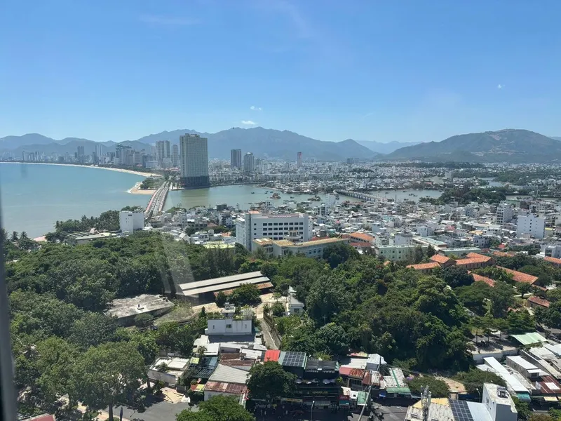 3-bedroom furnished apartment at Napoleon — 9/10
