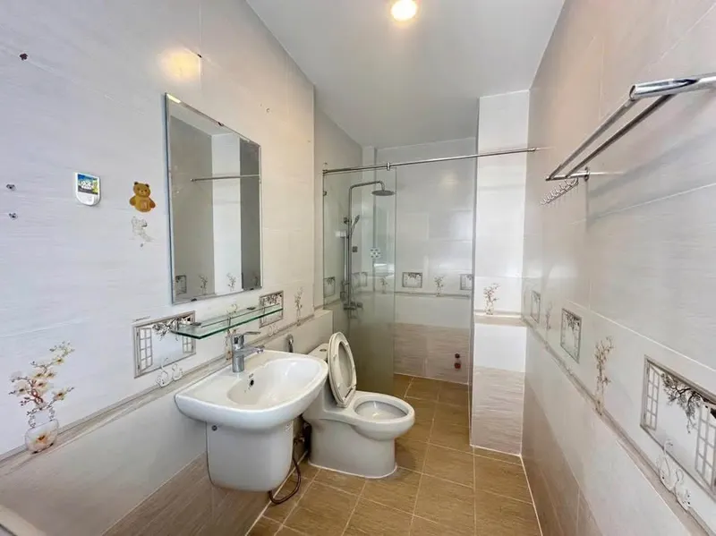1-bedroom furnished apartment on Hoàng Diệu, Nha Trang, 10M VND/month — 8/9
