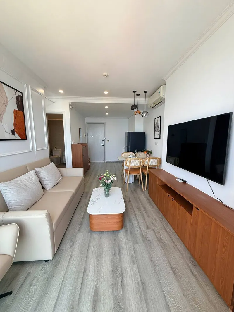 Gold Coast 풀옵션 2베드룸 아파트, 61 m², 월 2,600만 VND