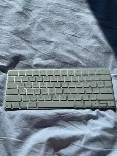 Apple Magic Keyboard + Magic Mouse set for sale — 3/5