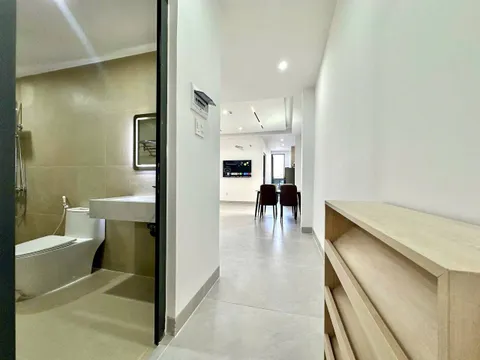 1-bedroom apartment for rent on Trần Quý Cáp, 14M VND/month
