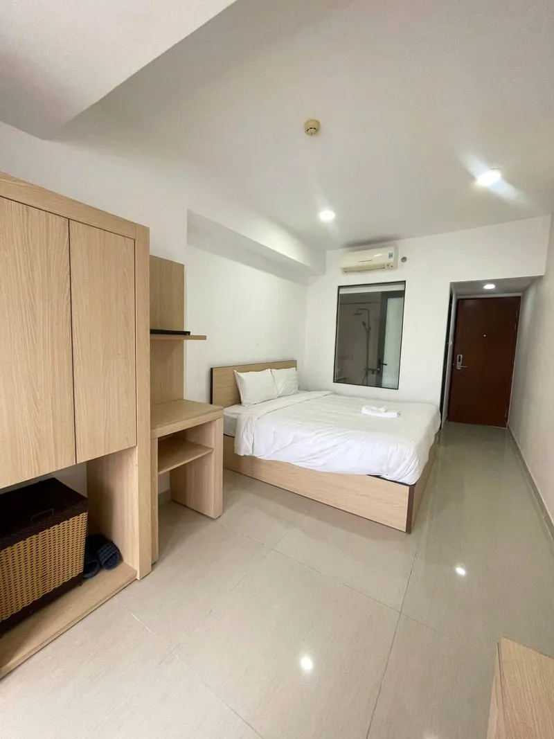 Studio for rent in Napoleon Hotel, city centre, 5.7M VND/month — 2/2