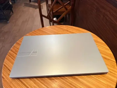 Asus Vivobook 15 OLED laptop (i5-12500H, 16GB, 512GB) for sale — 4/7