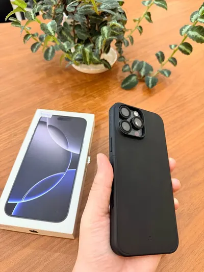 iPhone 16 Pro Max for sale, boxed, screen and camera protectors fitted — 4/5