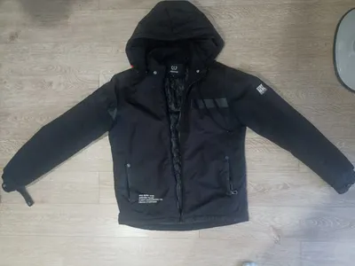 Winter clothing and blankets bundle for sale (8 items) — 7/8