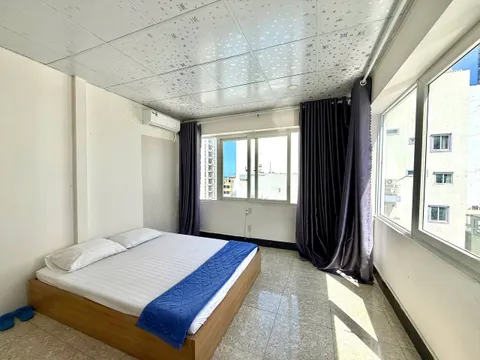 Furnished studio on Hùng Vương, city centre, 7.5M VND/month