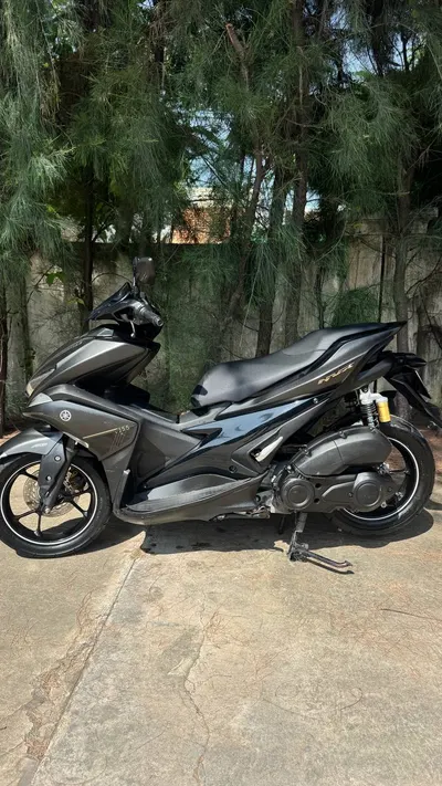 2018 Yamaha NVX 155cc scooter for sale — 2/2