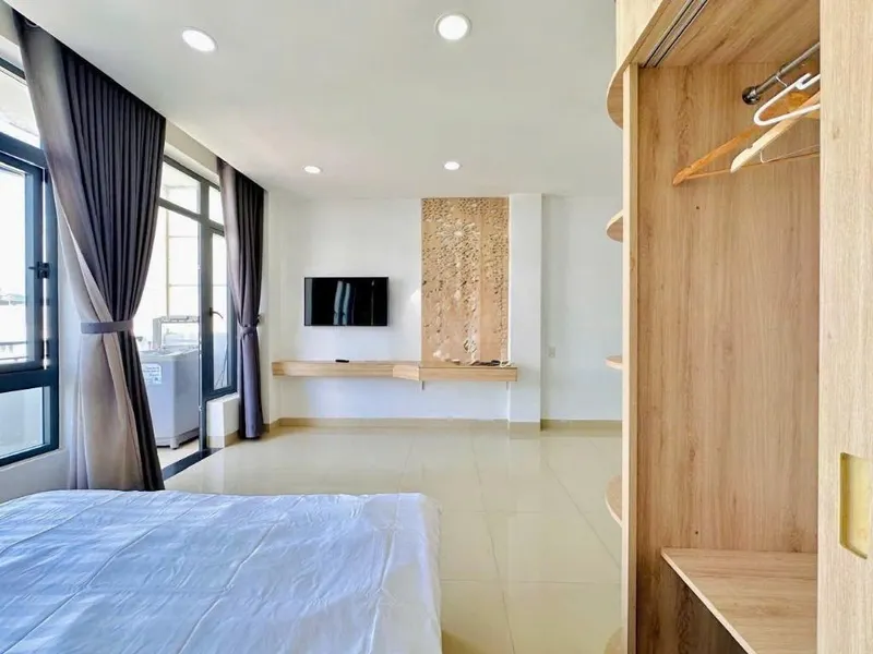 Studio Apartment in Hà Quang 2 with Balcony – 10M VND/month