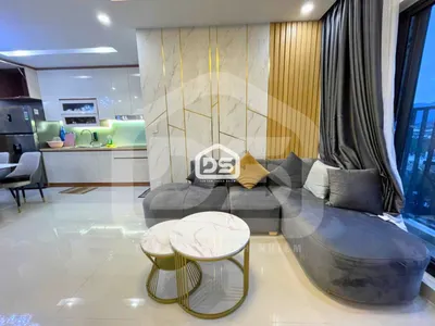 2-bedroom full-option apartment for rent in CT3 Vinh Diem Trung