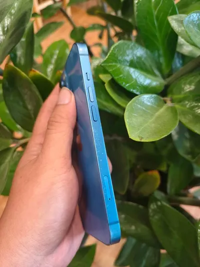 iPhone 13 128GB for sale, 5,990,000 VND — 4/5