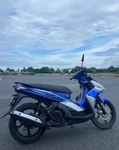 Xe tay ga Yamaha Nouvo 6, 125cc, 2015 – 10,5 triệu VND — 4/5
