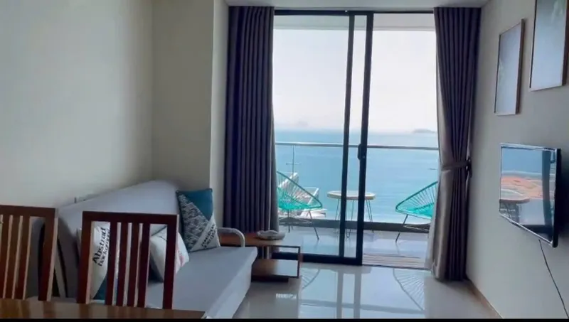 Căn hộ 1 phòng ngủ đầy đủ nội thất, view biển, khu phức hợp Maple — 3/4