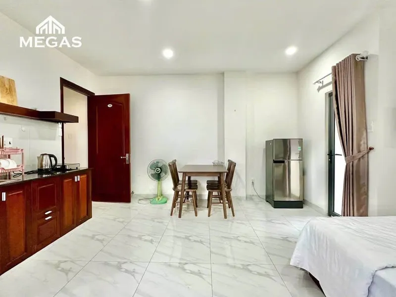 Furnished studio with balcony for rent near the beach, Pham Ngoc Thach, 8M VND/month — 6/6