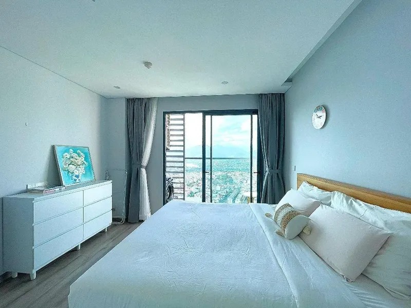 1-bedroom apartment in Marina Suites, city centre