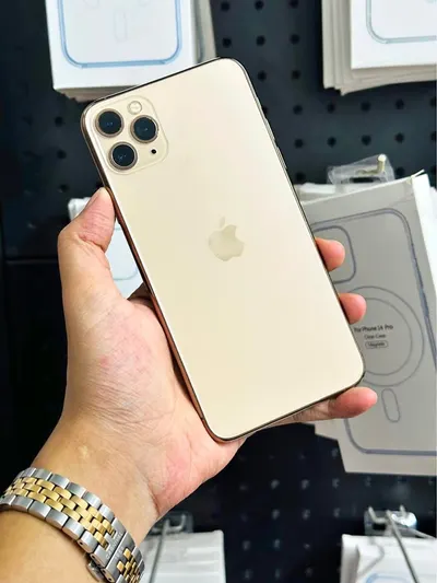 iPhone 11 Pro Max Gold 256GB, clearance price