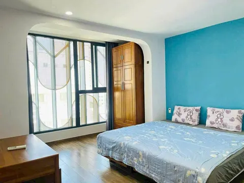 Studio apartment for rent on Hoàng Hoa Thám, 8M VND/month