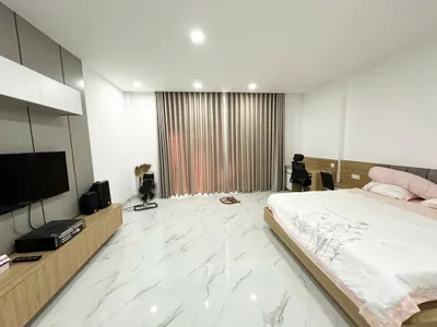 Bán nhà 3 tầng mặt phố đường Mê Linh, 15,5 tỷ VND — 5/7