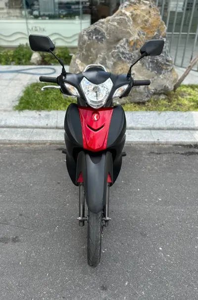 Elegant 50cc 스쿠터 2018년식 – 신품 같은 상태, 1090만 VND — 2/3