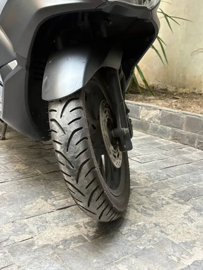 Honda PCX 150cc scooter (2018) for sale — 5/8