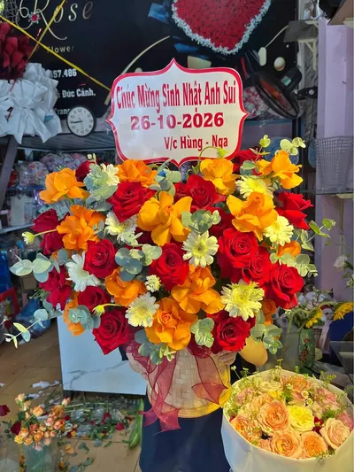 Flower shop Nha Trang: congratulation baskets and bouquets, delivery