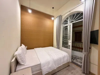 Sea-view apartment on Ngo Quyen, room 401, 8.5M VND/month — 2/4
